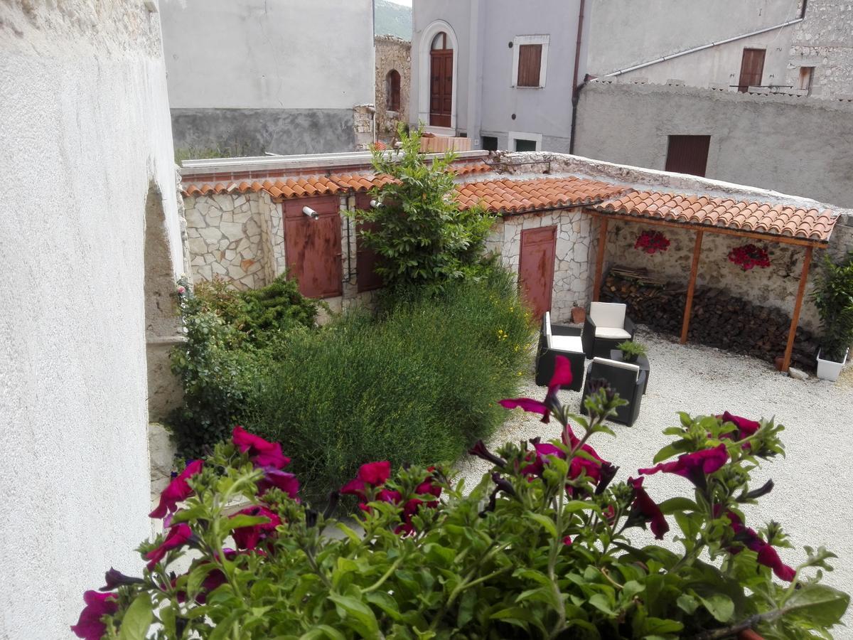 Residenza Storica Le Civette Castel del Monte (Abruzzo) Exterior foto